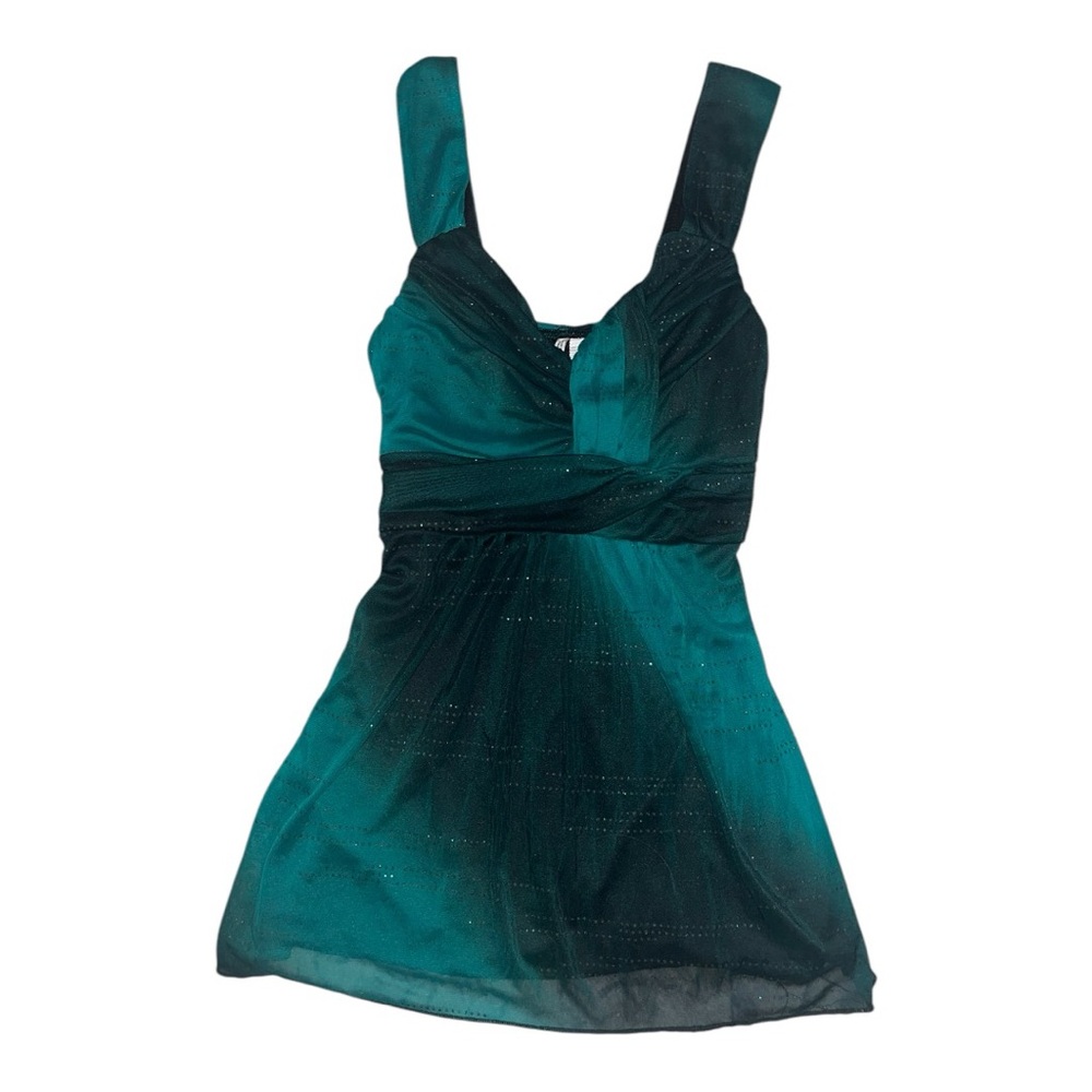 Y2K Green Sparkly Top!‎